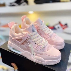 Meet your Posher, Abbie